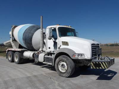 Mack Granite GU813 Mixer / Ready Mix / Concrete Truck