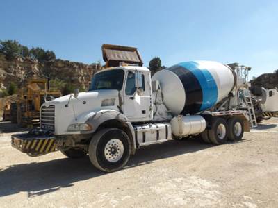 Mack Granite GU813 Mixer / Ready Mix / Concrete Truck