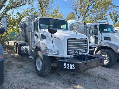 Mack Granite GU813 Mixer / Ready Mix / Concrete Truck