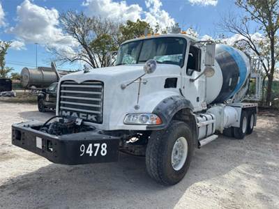Mack Granite GU813 Mixer / Ready Mix / Concrete Truck