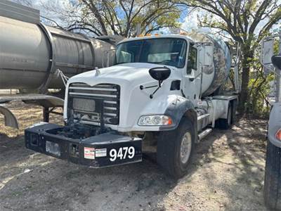 Mack Granite GU813 Mixer / Ready Mix / Concrete Truck