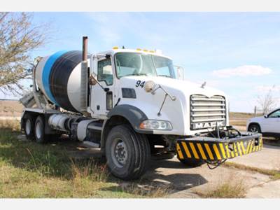 Mack Granite GU813 Mixer / Ready Mix / Concrete Truck