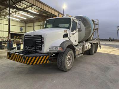 Mack Granite GU813 Mixer / Ready Mix / Concrete Truck