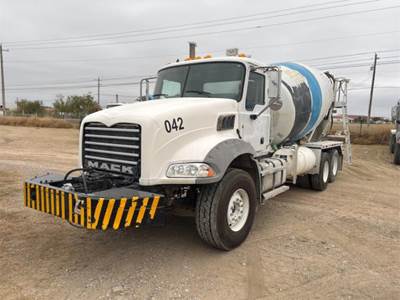 Mack Granite GU813 Mixer / Ready Mix / Concrete Truck