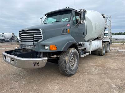 Sterling LT8500 Mixer / Ready Mix / Concrete Truck