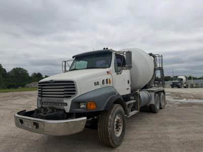 Sterling LT8500 Mixer / Ready Mix / Concrete Truck