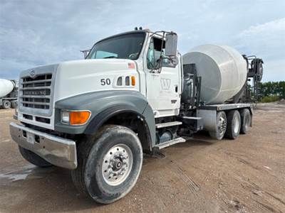 Sterling LT9500 Mixer / Ready Mix / Concrete Truck