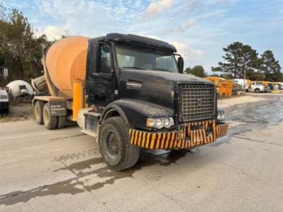 Volvo VHD 6X4 Mixer / Ready Mix / Concrete Truck