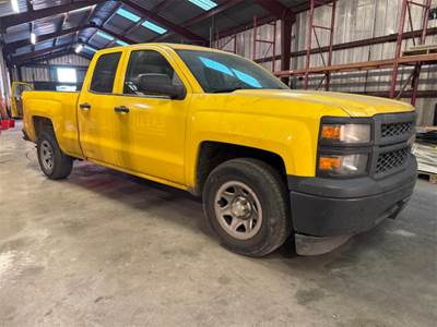 Chevrolet SILVERADO 1500 EXTENDED CAB 2WD Truck