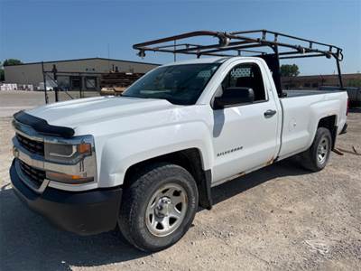 Chevrolet SILVERADO C15903 Truck
