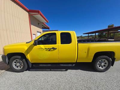 Chevrolet SILVERADO EXT CAB Truck