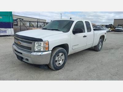 Chevrolet SILVERADO EXT CAB Truck