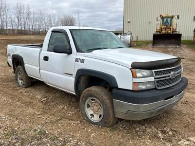 Chevrolet Silverado 2500HD Truck