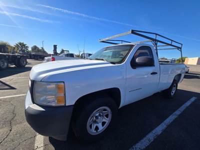 Chevrolet Silverado Truck