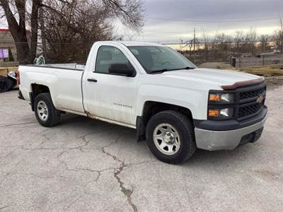 Chevrolet Silverado Truck