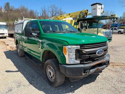 Ford F-350 Truck