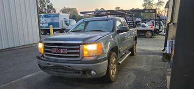 GMC SIERRA EXT CAB Truck