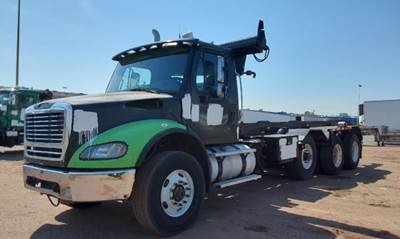 Freightliner M2-112 MD 6X4 Roll Off Truck