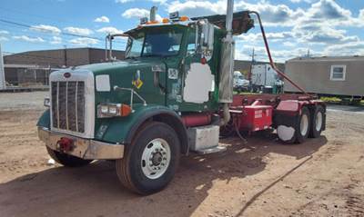 Peterbilt 357 Roll Off Truck