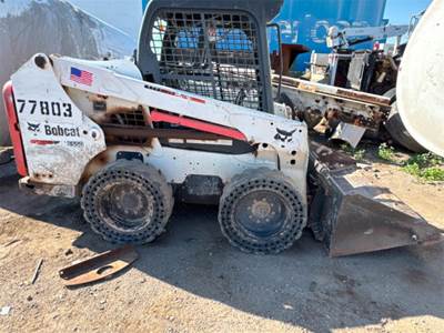 Bobcat S530 Track Skid Steer