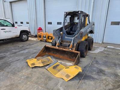 John Deere 332G Track Skid Steer