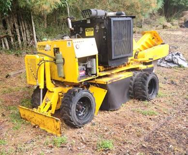Carlton SP7015 Wheeled Stump Grinder