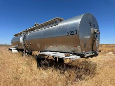 Fruehauf Tank Trailer