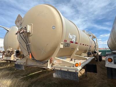 Trailmaster Tank Trailer