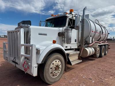 Kenworth Tanker Truck