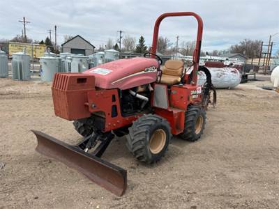Ditch Witch RT40 Trencher