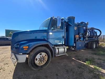 Freightliner FL112 Vacuum Truck