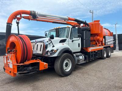 International Vaccon Vacuum Truck