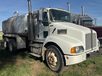 Kenworth T300 Water Truck