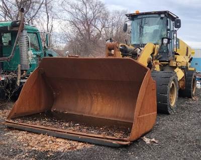 Caterpillar 966H Wheel Loader