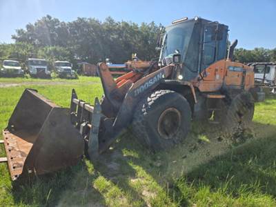 Doosan DL200-3 Wheel Loader