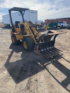 SWINGER 2000 Wheel Loader