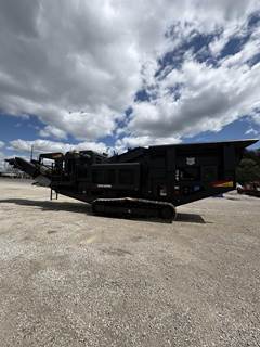Screen Machine 4043T Crushing Plant