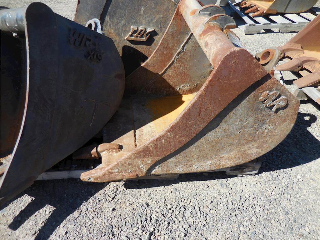 WainRoy Bucket For Sale Central Point, OR 67233