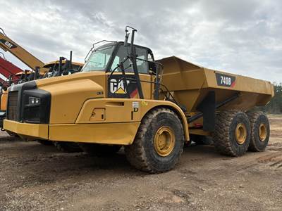 Caterpillar 740B Articulated Dump Truck
