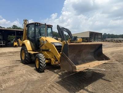 Caterpillar 420 XE Backhoe