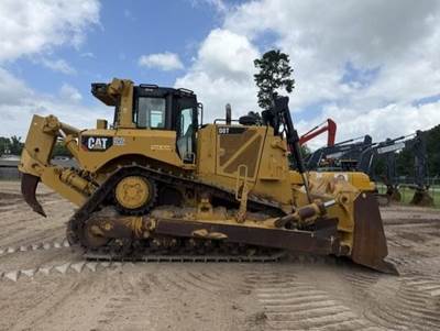 Caterpillar D8T Dozer