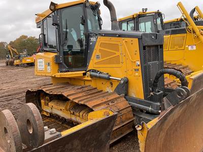 John Deere 700L LGP Dozer