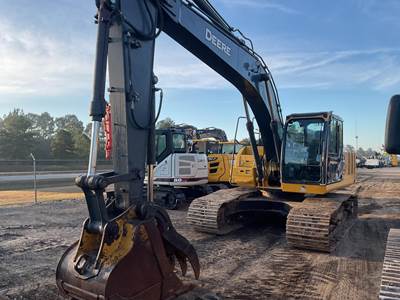John Deere 210 P-TIER Excavator