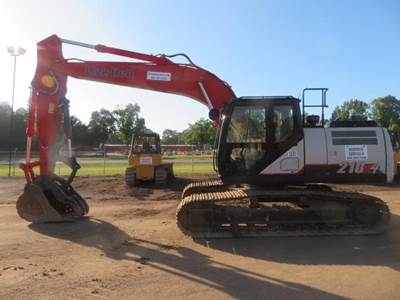 Link-Belt 210 X4 Excavator