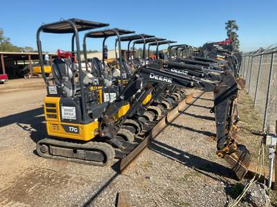 John Deere 17G Mini Excavator
