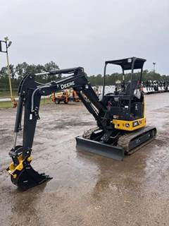 John Deere 26G Mini Excavator