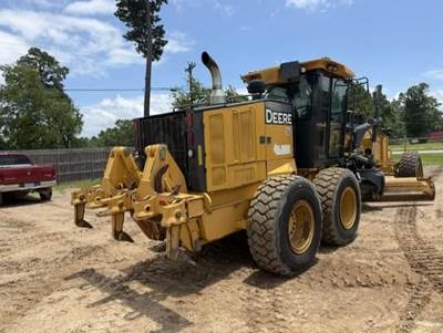 John Deere 772G Motor Grader