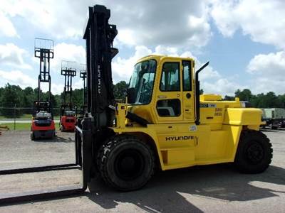 Hyundai 160D-7E Pneumatic Tire Forklift