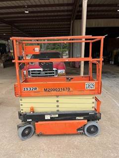 JLG 1932R Scissor Lift