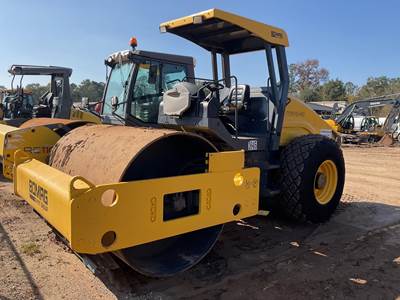 BOMAG BW211D-50 Smooth Drum Roller Compactor